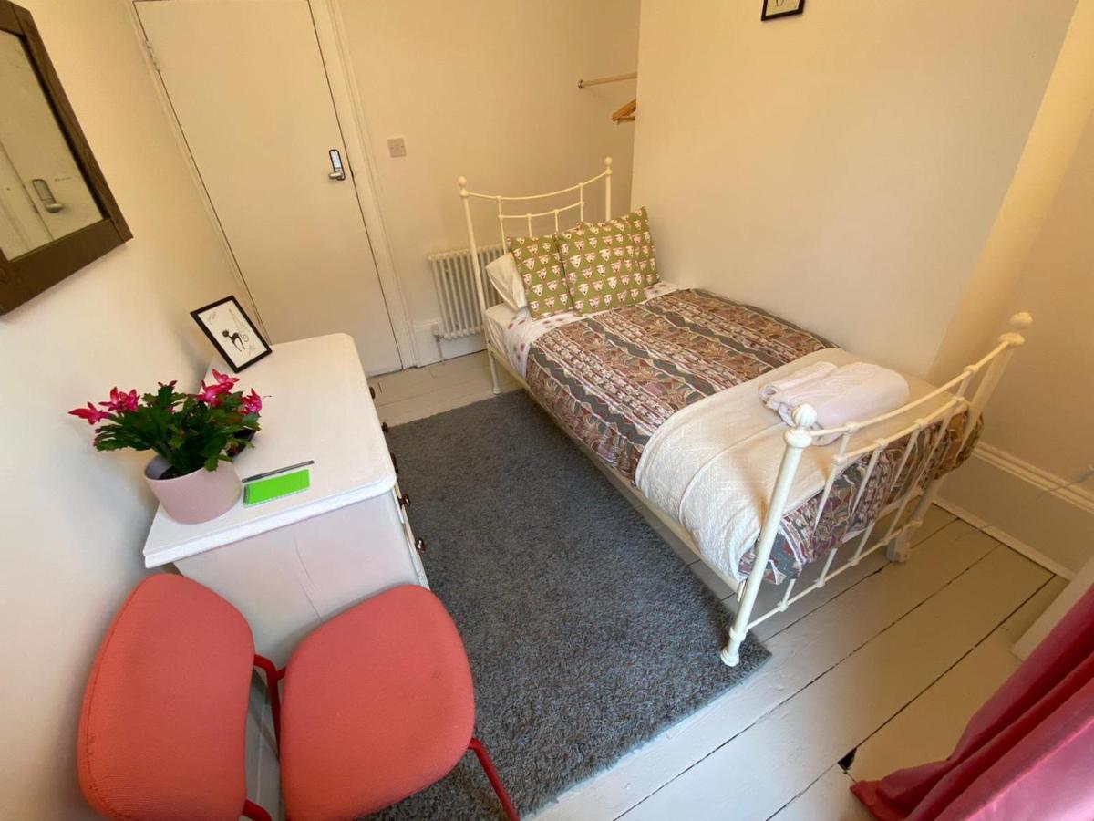 לונדון Camden Town Accomodation מראה חיצוני תמונה